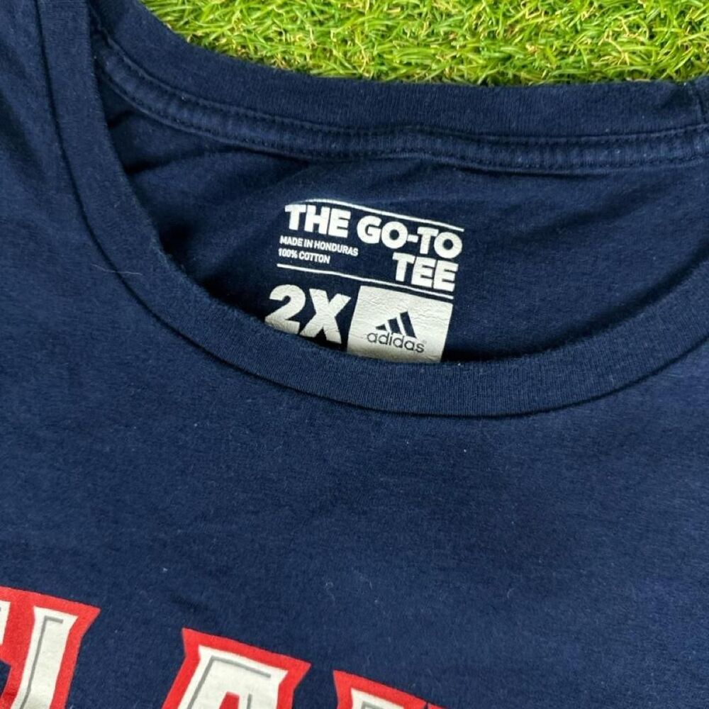 Adidas Men's Navy and Blue T-shirt - Picture 4 of 5